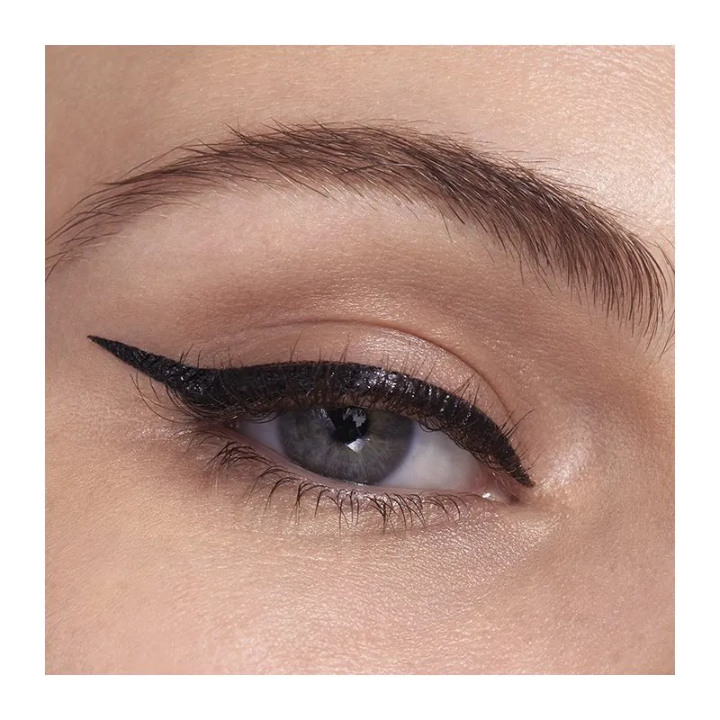 Maybelline Eyestudio Hyper Easy Liquid Eyeliner - 800 Knockout Black (0,6gr) Maybelline Eyestudio Hyper Easy Liquid Eyeliner - 800 Knockout Black (0,6gr)
