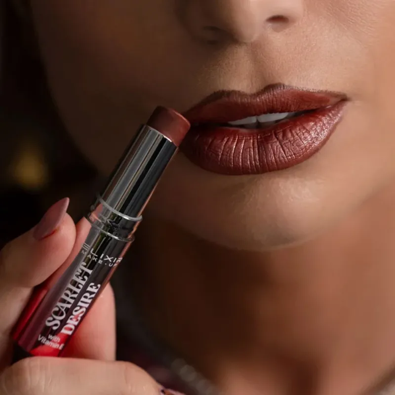 ELIXIR Scarlet Desire Satin Κραγιόν 3g #102