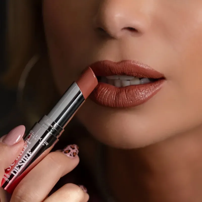 ELIXIR Scarlet Desire Satin Κραγιόν 3g #104